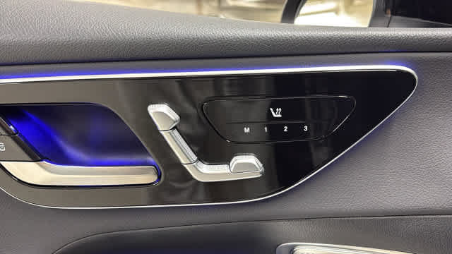 Certified 2026 Mercedes-Benz GLC 300 4MATIC image 15