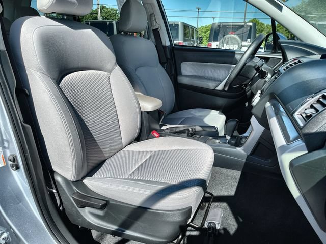 Used 2018 Subaru Forester 2.5i Premium w/ All-Weather Package AWD/4WD image 27