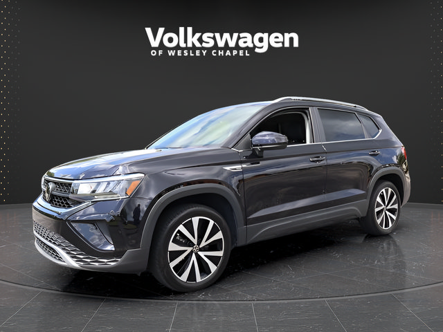 Certified 2022 Volkswagen Taos SE FWD image 4