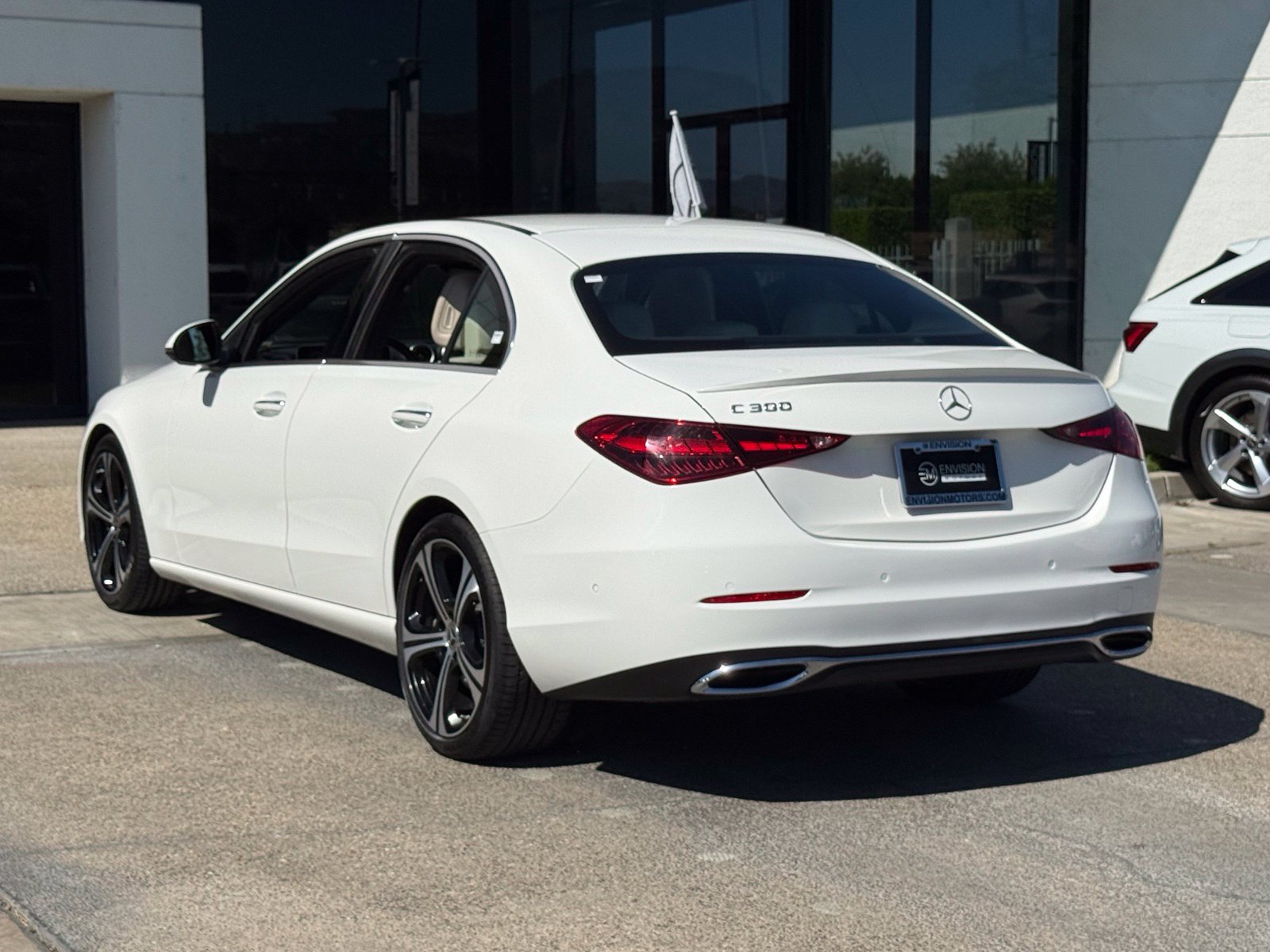Used 2024 Mercedes-Benz C 300 Sedan image 10