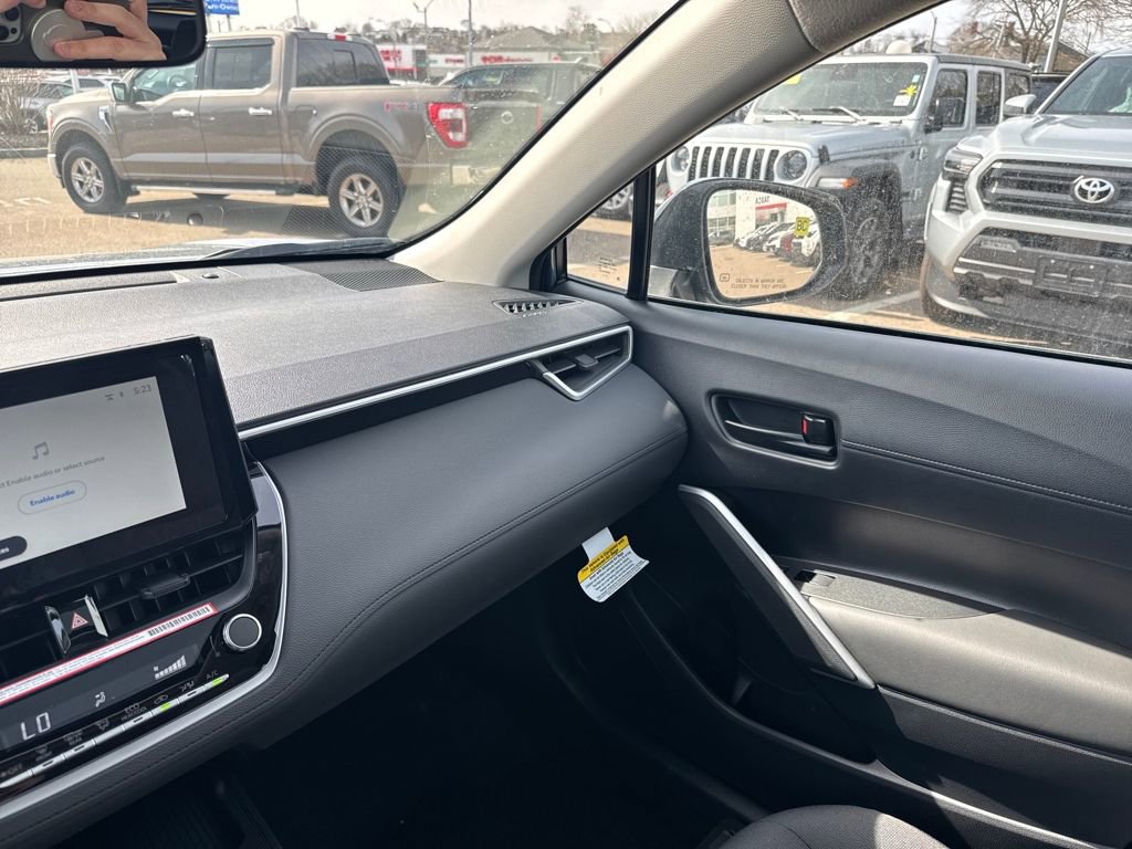 New 2026 Toyota Corolla Cross LE image 30