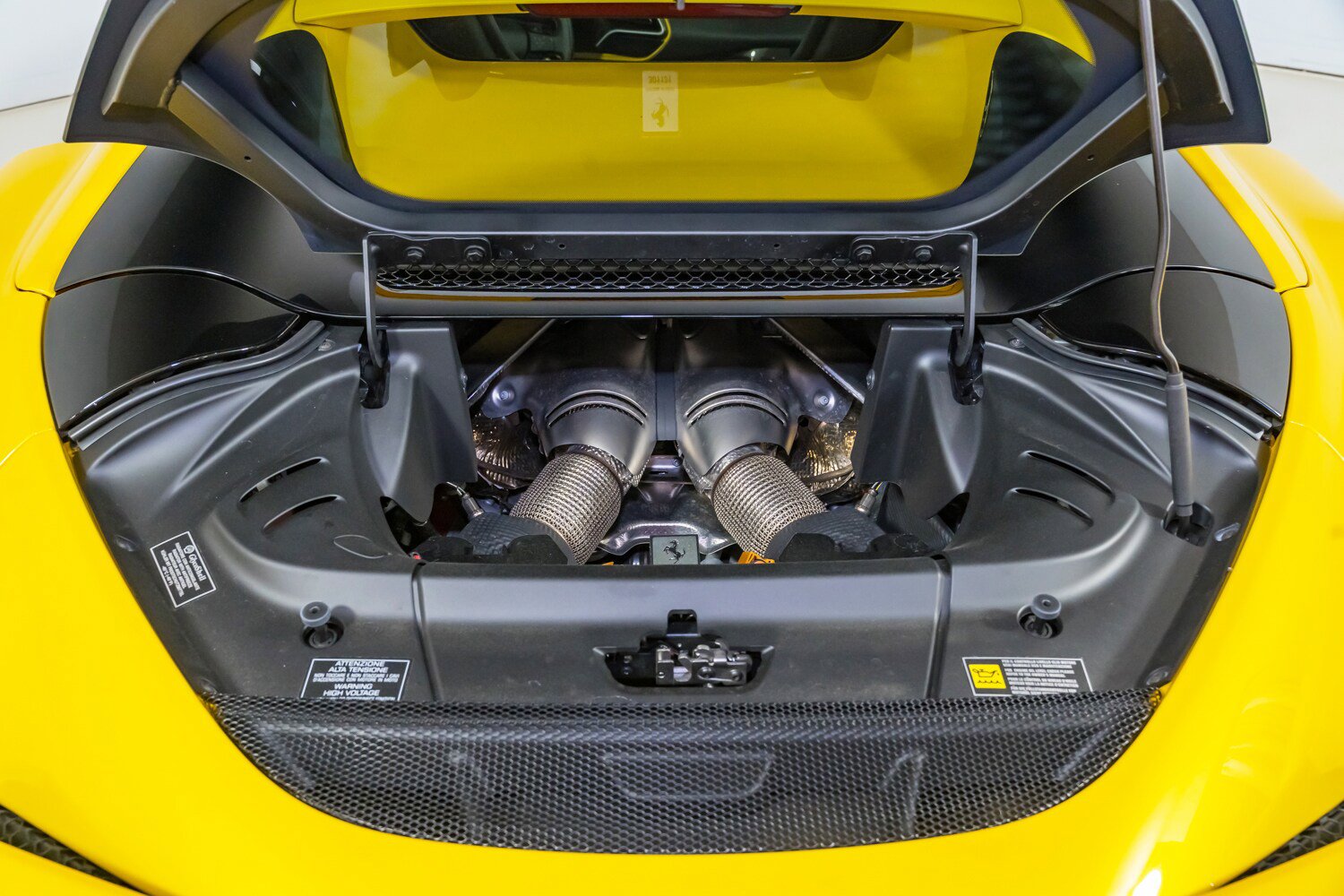 Used 2024 Ferrari 296 GTS RWD image 51