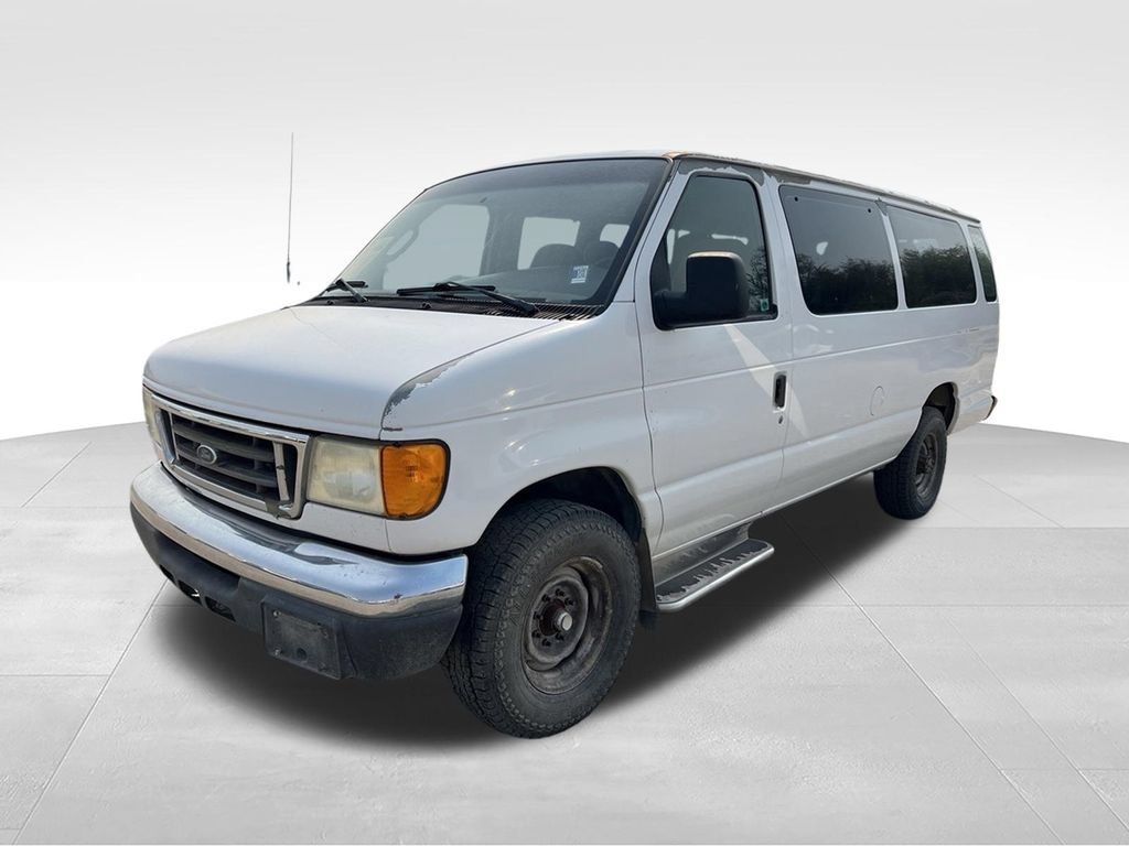 Used 2006 Ford E-350 and Econoline 350 XLT RWD image 1