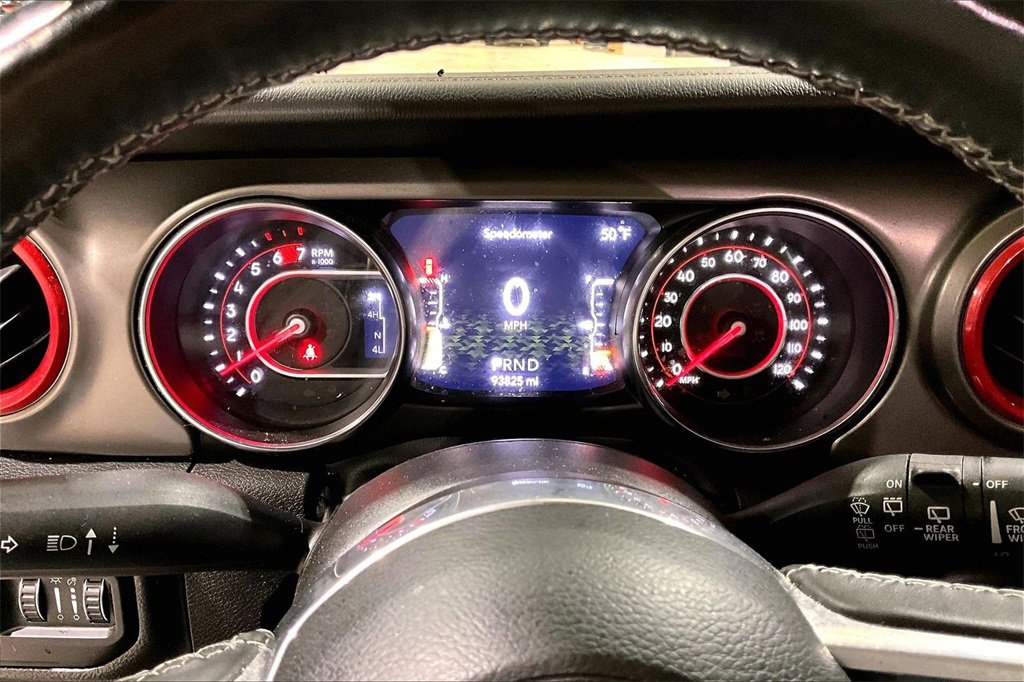 Used 2022 Jeep Wrangler Unlimited Rubicon w/ Cold Weather Group image 17