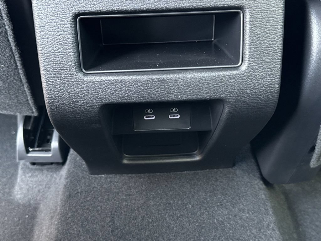 New 2026 Mitsubishi Outlander LE FWD image 31