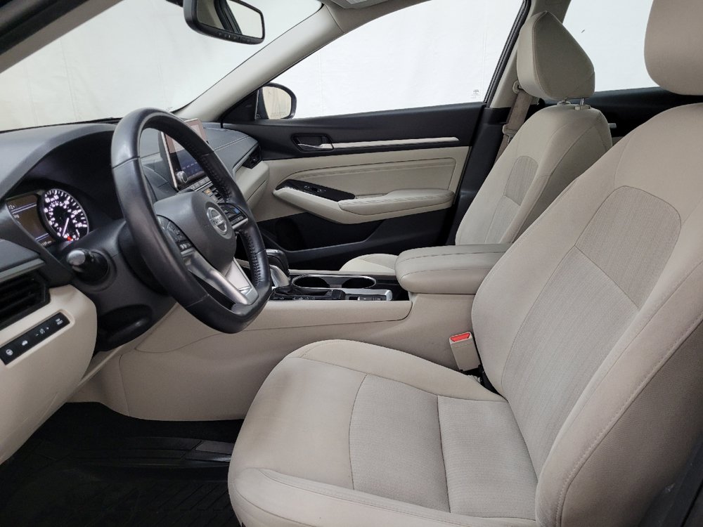 Used 2020 Nissan Altima 2.5 SV FWD image 17