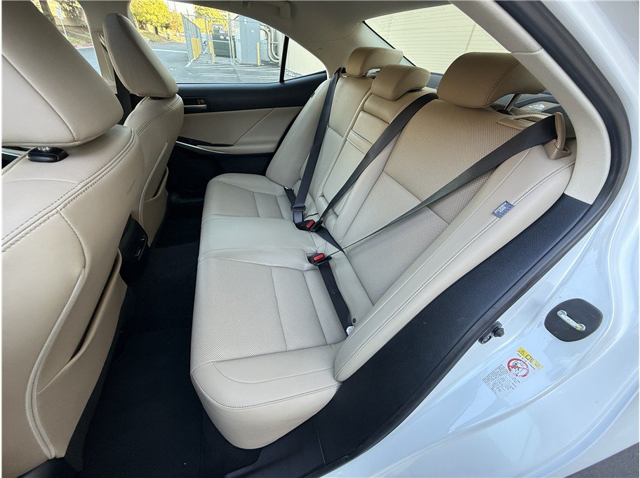 Used 2017 Lexus IS 200t RWD image 23