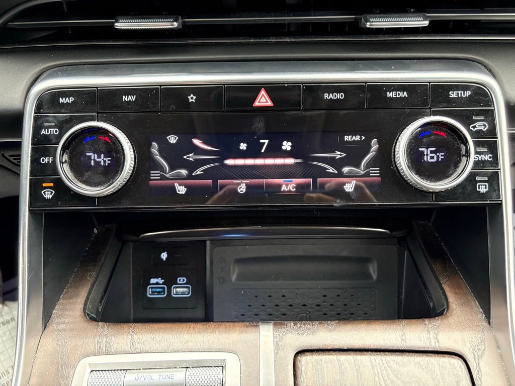 Used 2024 Genesis GV80 2.5T image 37