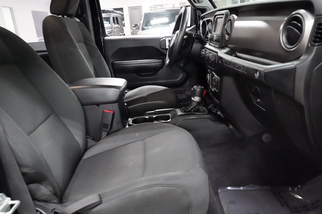 Used 2020 Jeep Wrangler Sport AWD/4WD image 26