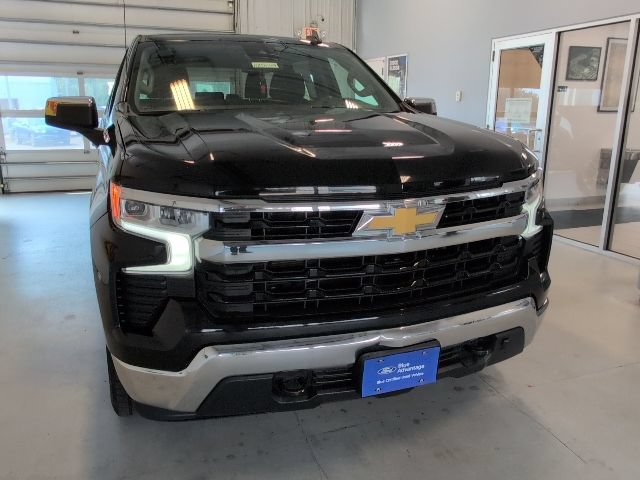 Certified 2022 Chevrolet Silverado 1500 LT AWD/4WD image 36