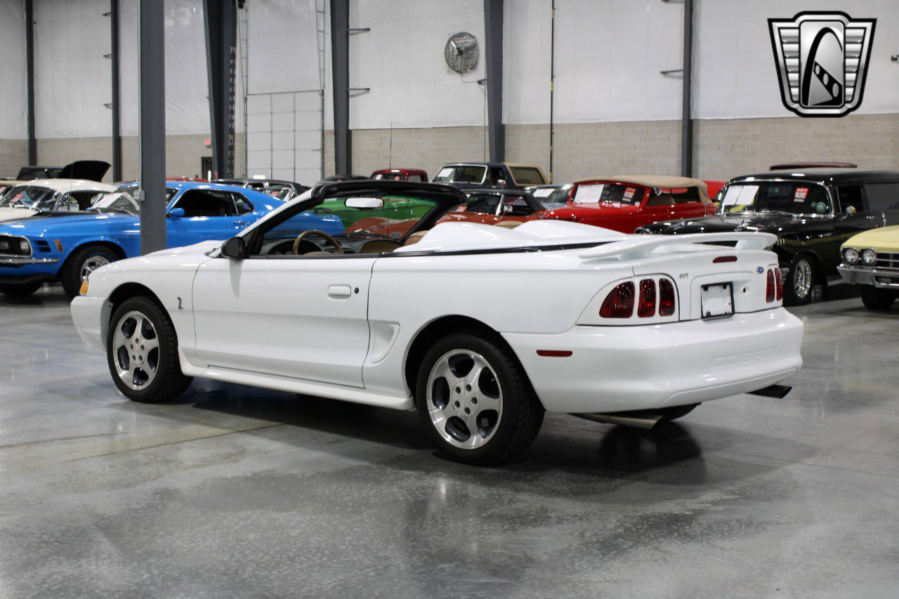 Used 1996 Ford Mustang Cobra image 3