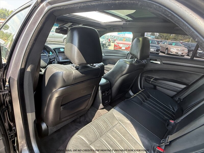 Used 2015 Chrysler 300 S w/ 300S Premium Group RWD image 16