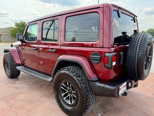 Used 2021 Jeep Wrangler Unlimited Sahara AWD/4WD image 7