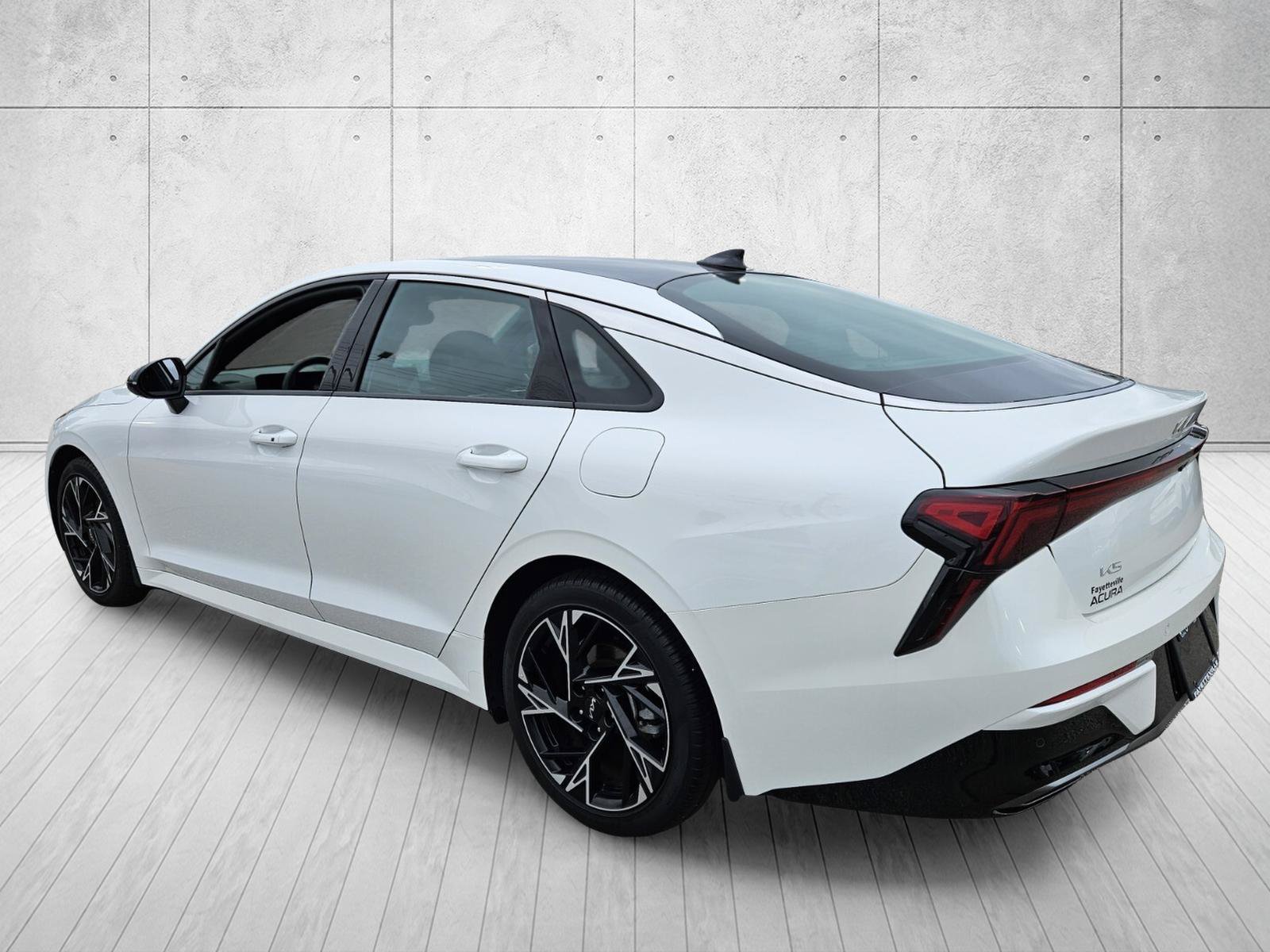 Used 2025 Kia K5 GT-Line w/ GT-Line Premium Package FWD image 5
