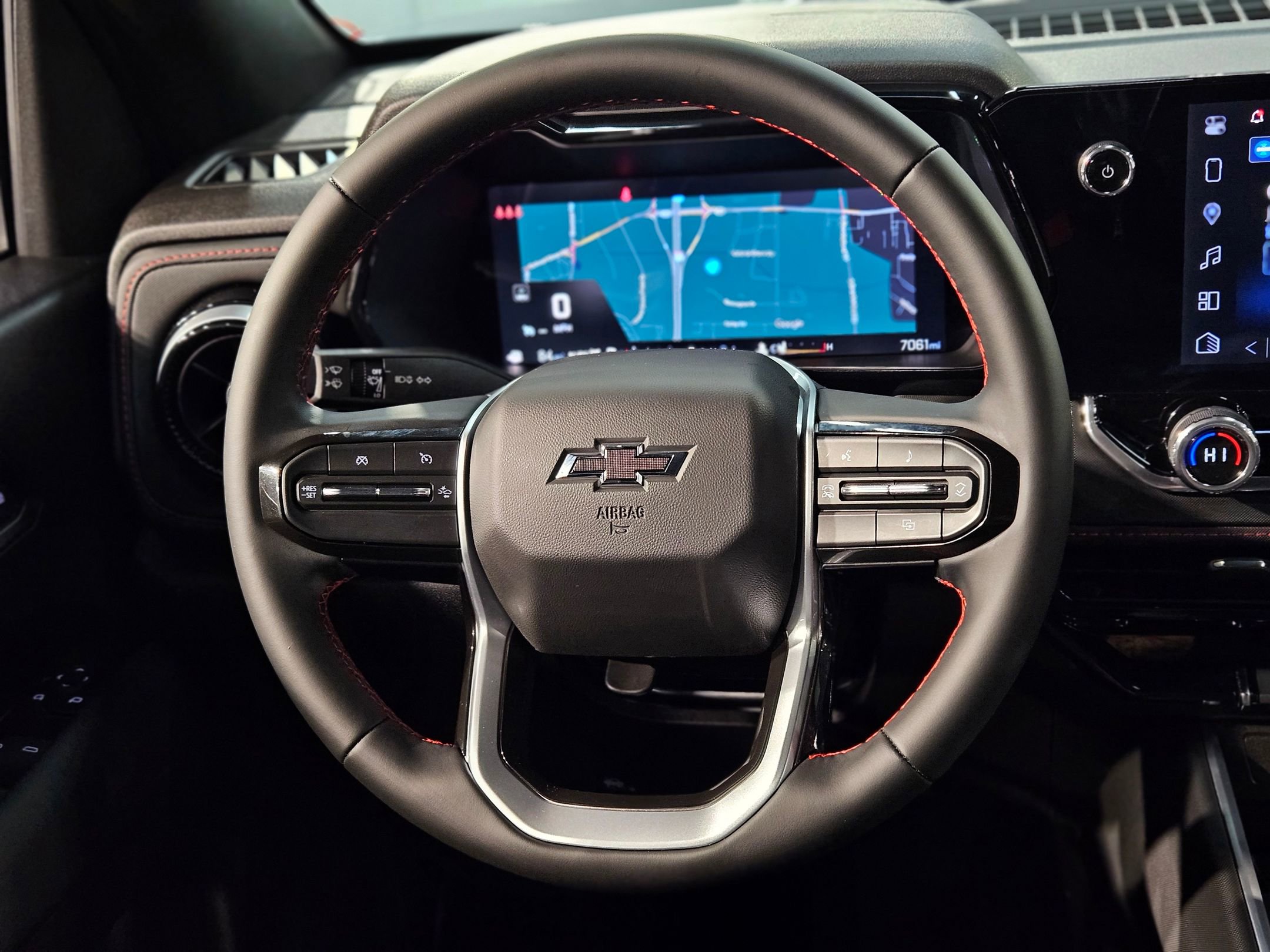 Used 2025 Chevrolet Colorado Z71 image 26