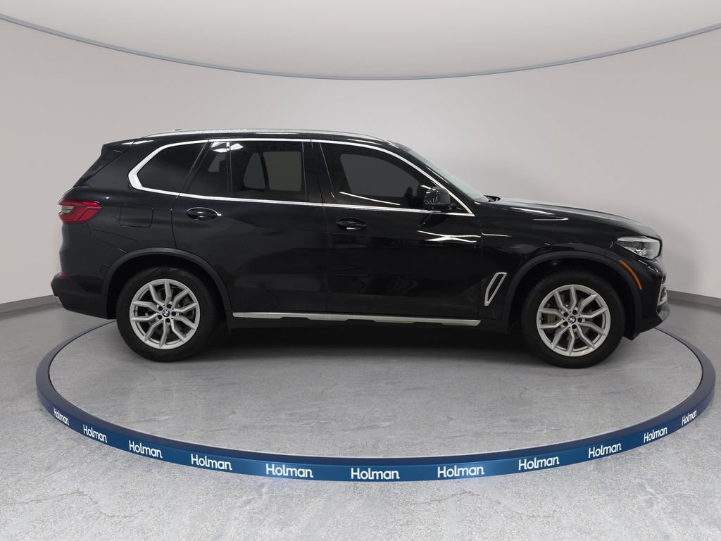 Used 2019 BMW X5 xDrive40i w/ Premium Package AWD/4WD image 4