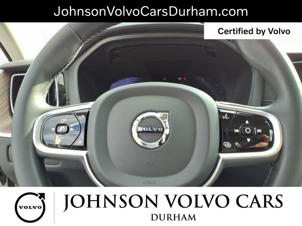 Certified 2023 Volvo XC60 B5 Ultimate w/ Climate Package image 17