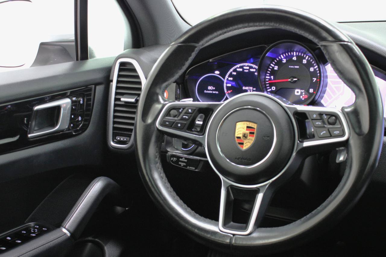 Used 2020 Porsche Cayenne AWD/4WD image 48
