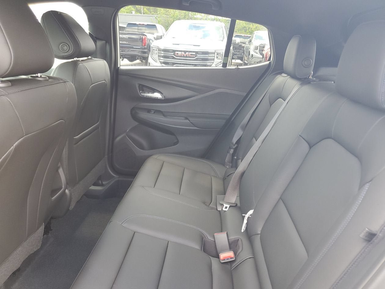 New 2026 Buick Envista Sport Touring w/ Convenience I Package FWD image 10
