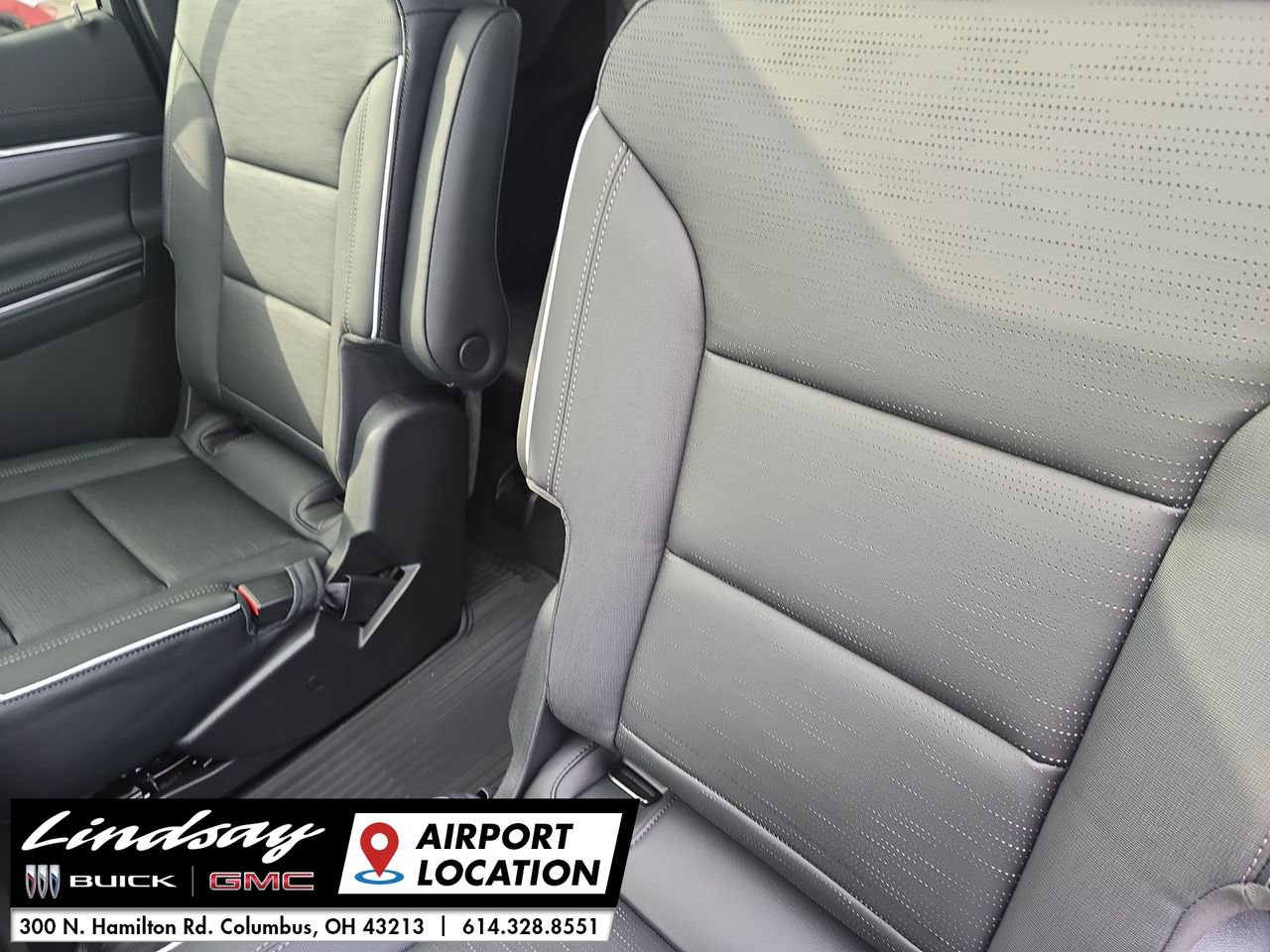 New 2026 Buick Enclave Sport Touring w/ Power Package image 27