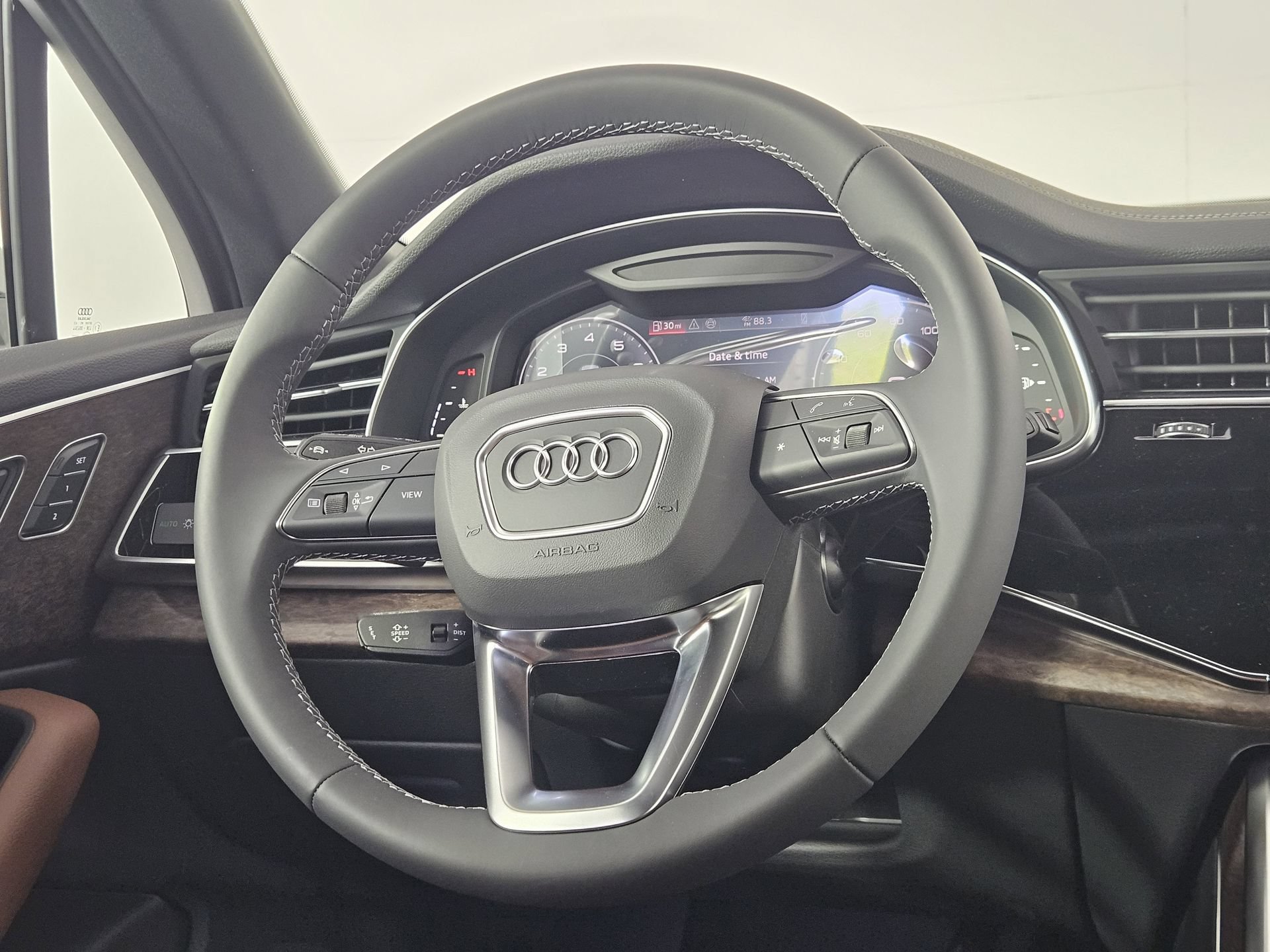New 2026 Audi Q7 3.0T Premium AWD/4WD image 33