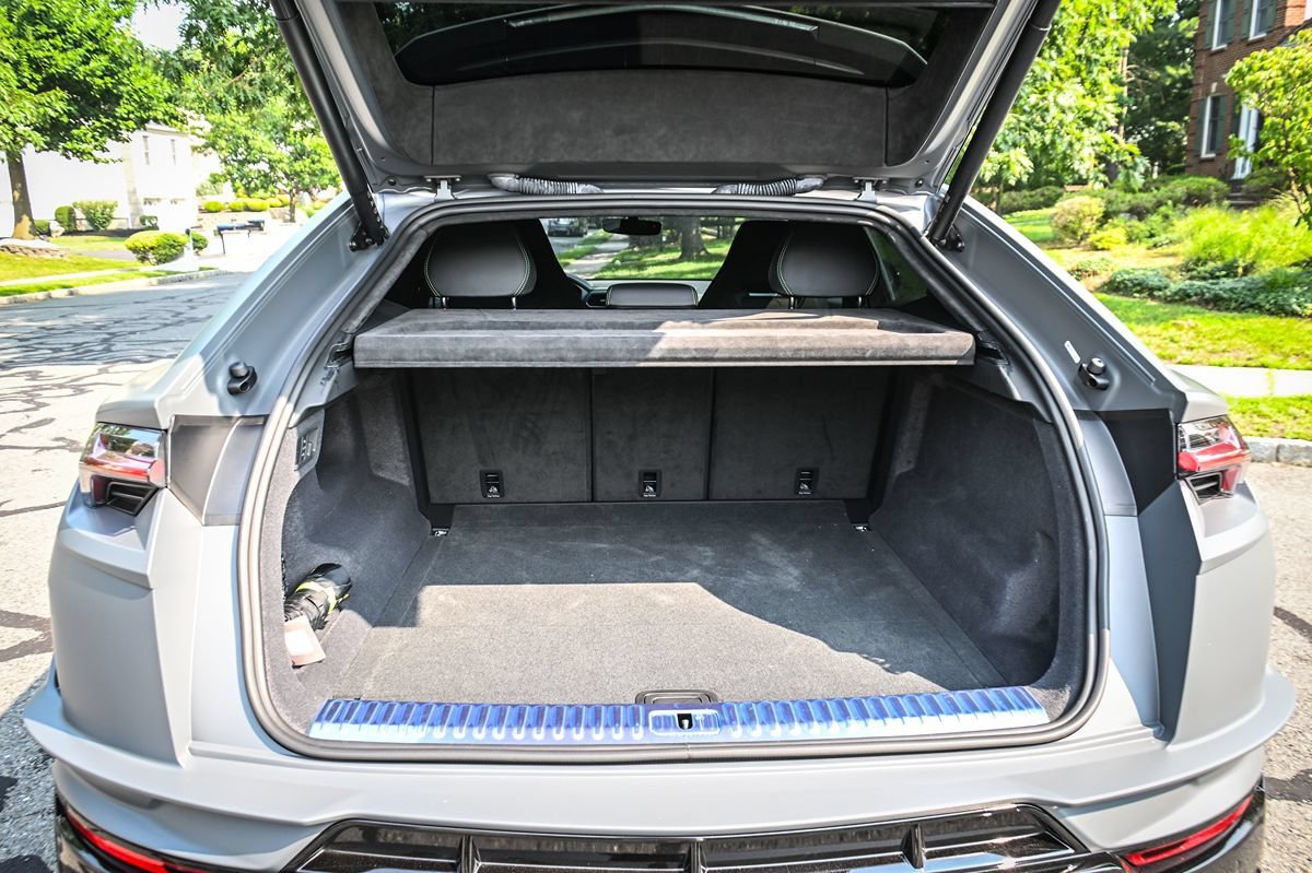 Used 2024 Lamborghini Urus S AWD/4WD image 25