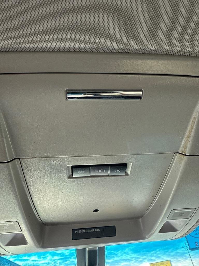 Used 2017 Chevrolet Silverado 1500 LT w/ All Star Edition image 10