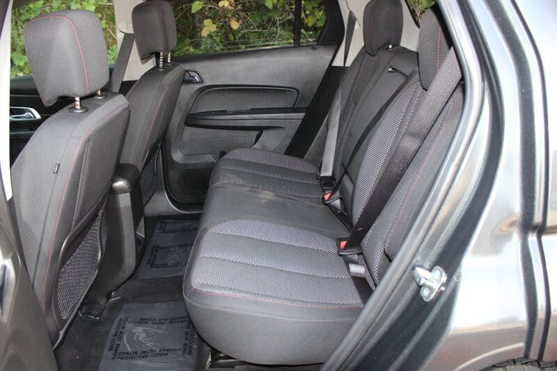 Used 2017 GMC Terrain SLE AWD/4WD image 13
