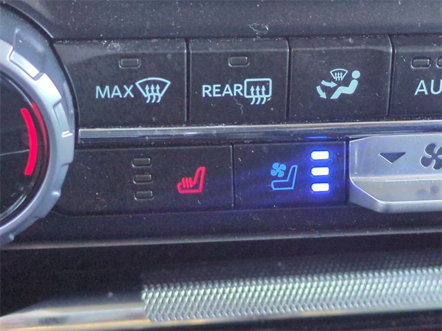 Used 2023 Ford F150 Limited image 21