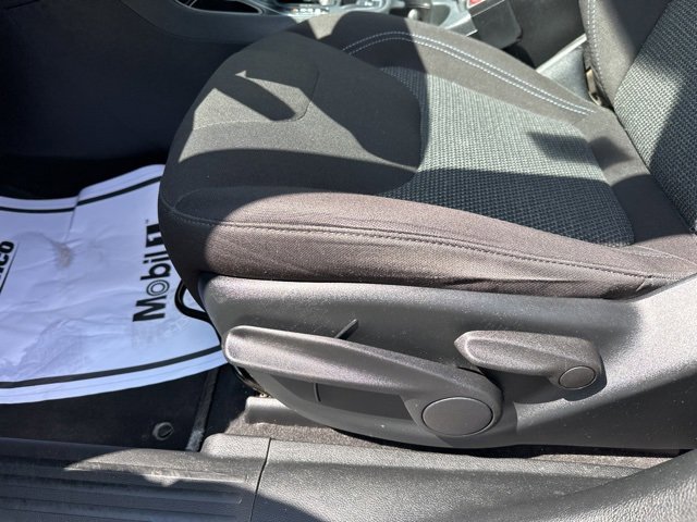 Used 2019 Jeep Cherokee Latitude w/ Popular Appearance Group image 20