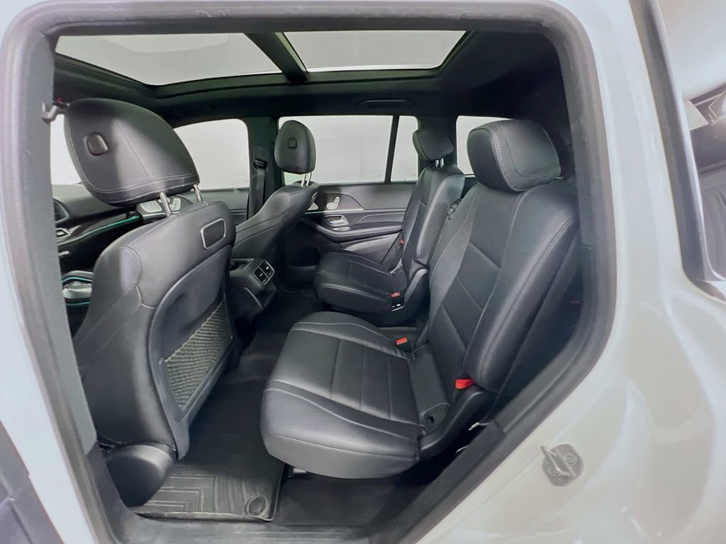 Used 2020 Mercedes-Benz GLS 450 4MATIC image 26