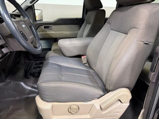 Used 2010 Ford F150 STX AWD/4WD image 17