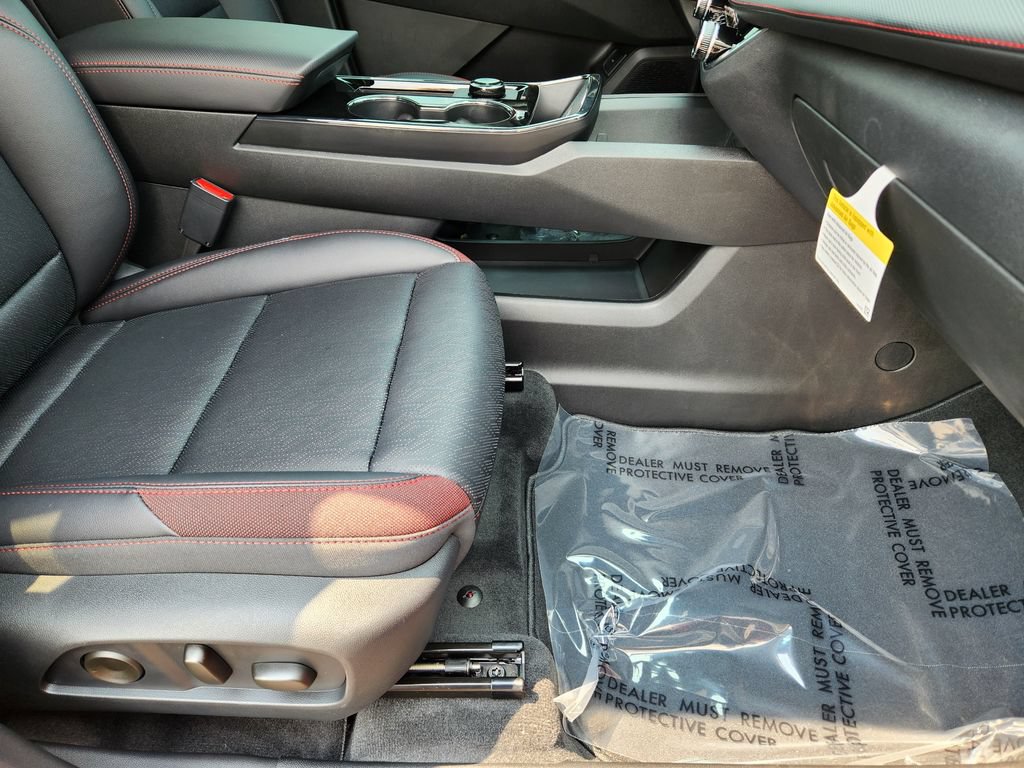 New 2027 Chevrolet Equinox RS w/ Safety and Technology Package AWD/4WD image 14