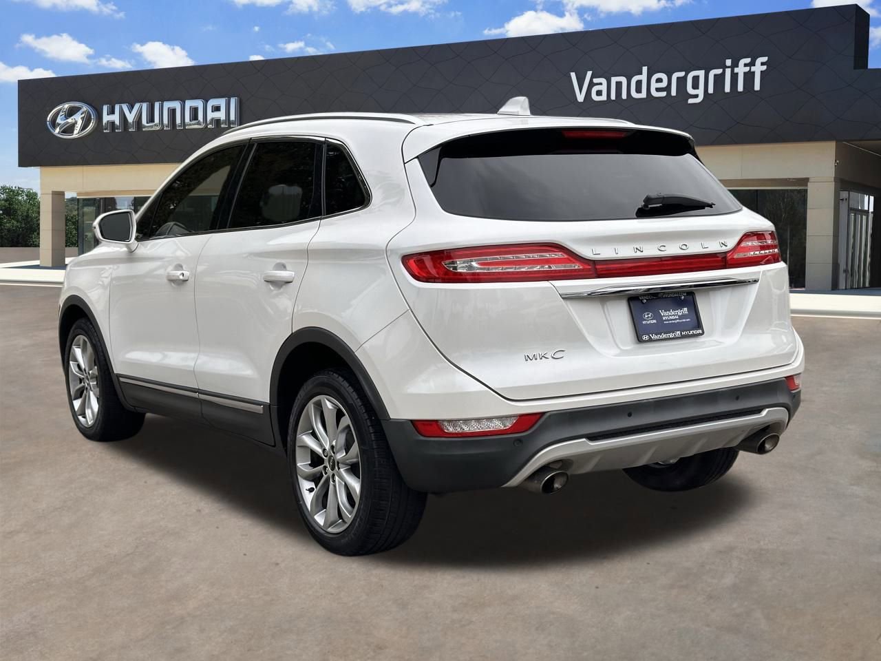 Used 2019 Lincoln MKC Select w/ Select Plus Package image 12