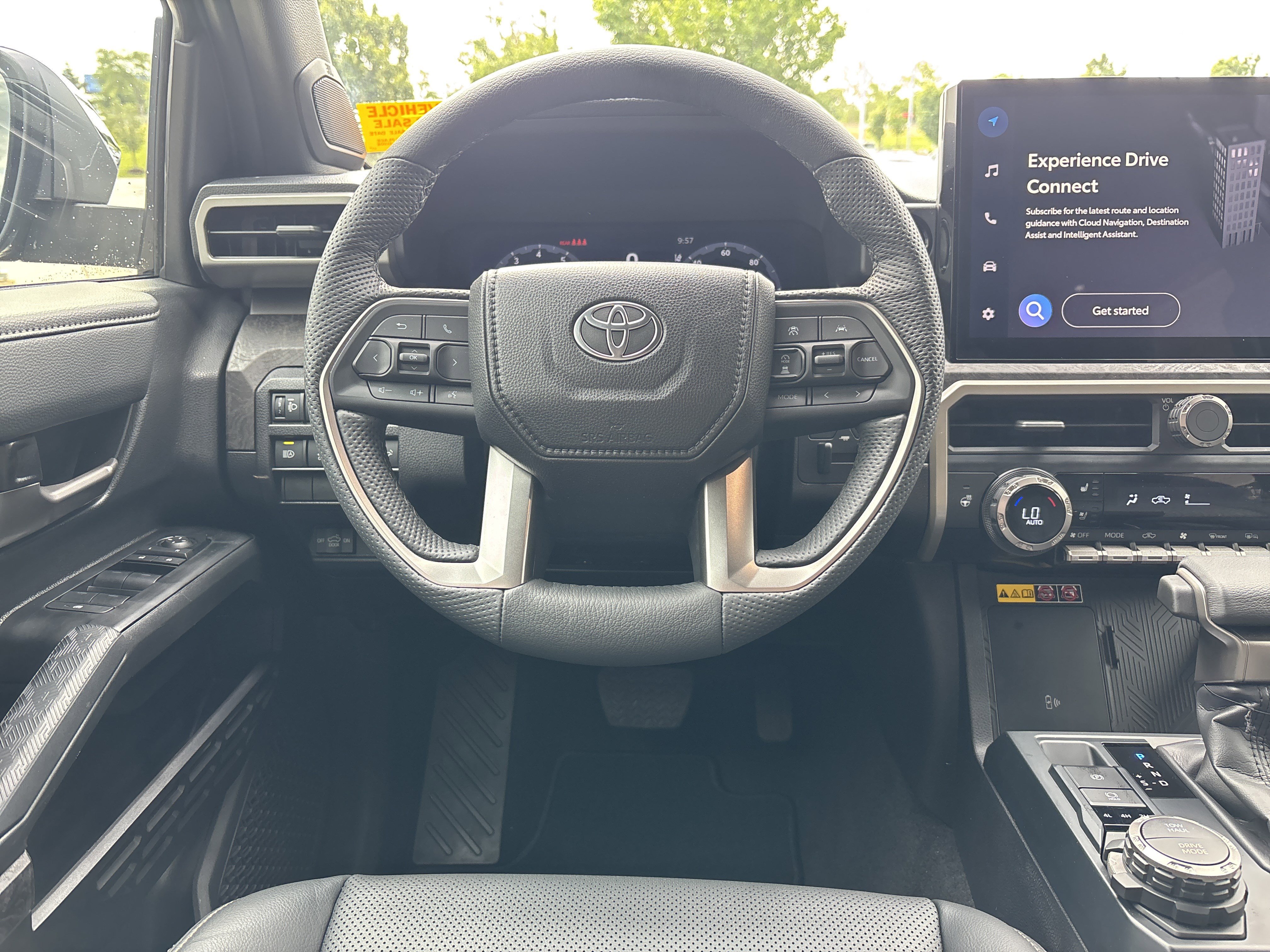 Used 2025 Toyota Tacoma Limited AWD/4WD image 16