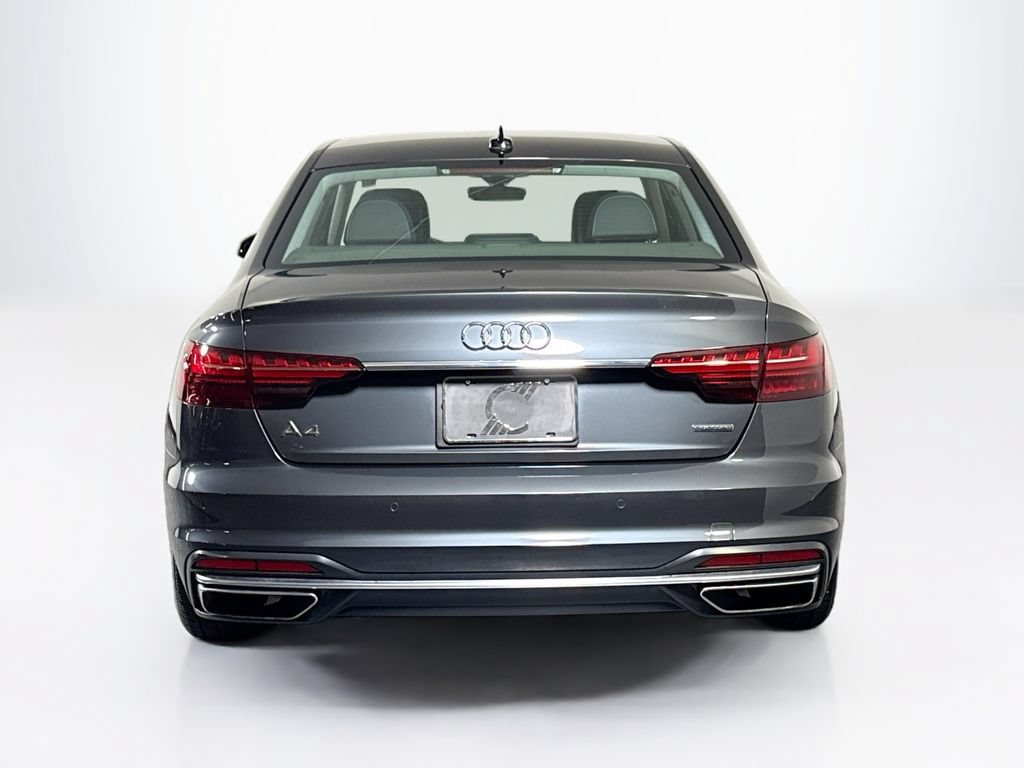 Used 2022 Audi A4 2.0T Premium w/ Convenience Package AWD/4WD image 4