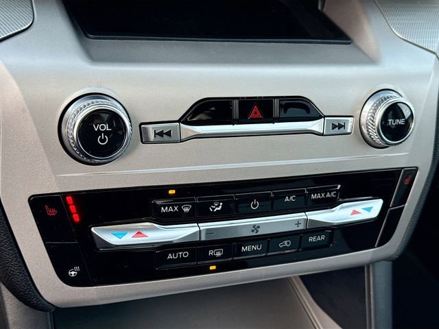 Certified 2022 Ford Explorer XLT w/ Equipment Group 202A image 18