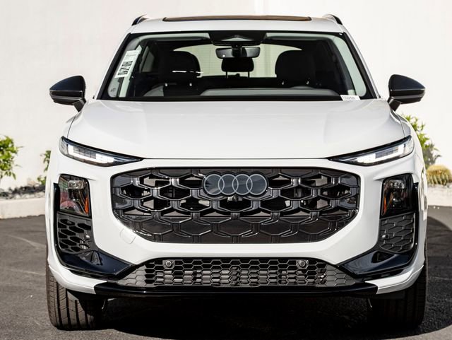 New 2026 Audi Q3 quattro 2.0T AWD/4WD image 3