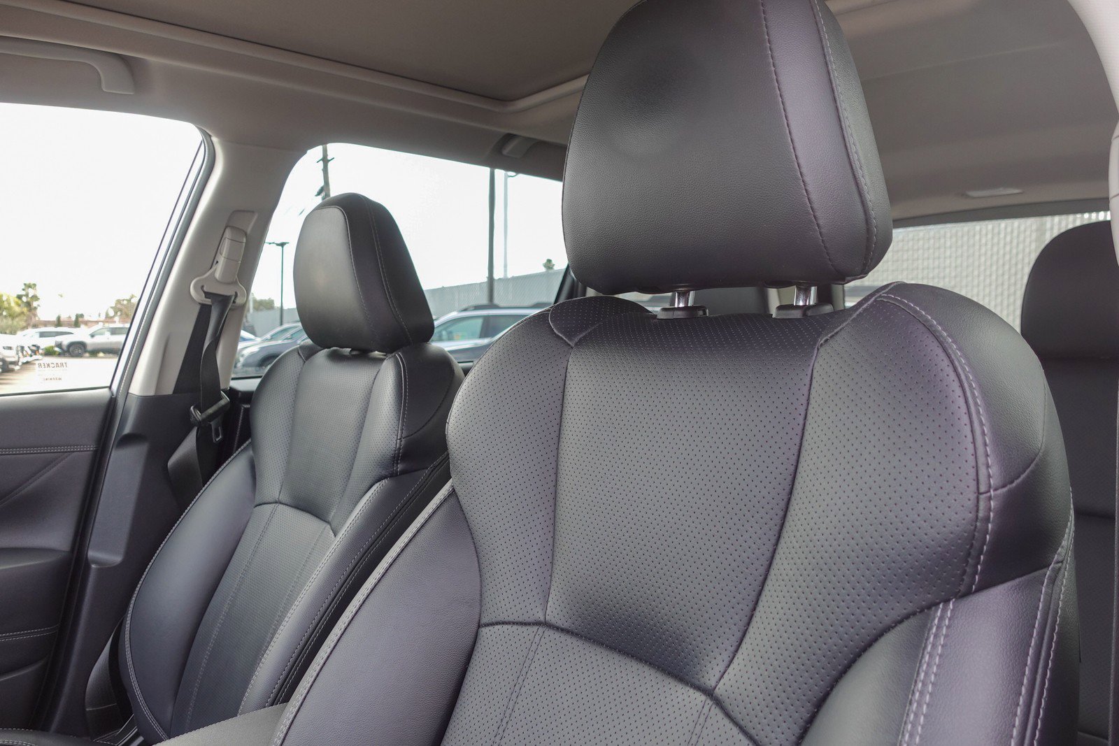 Used 2021 Subaru Forester Limited w/ Popular Package #3 image 10