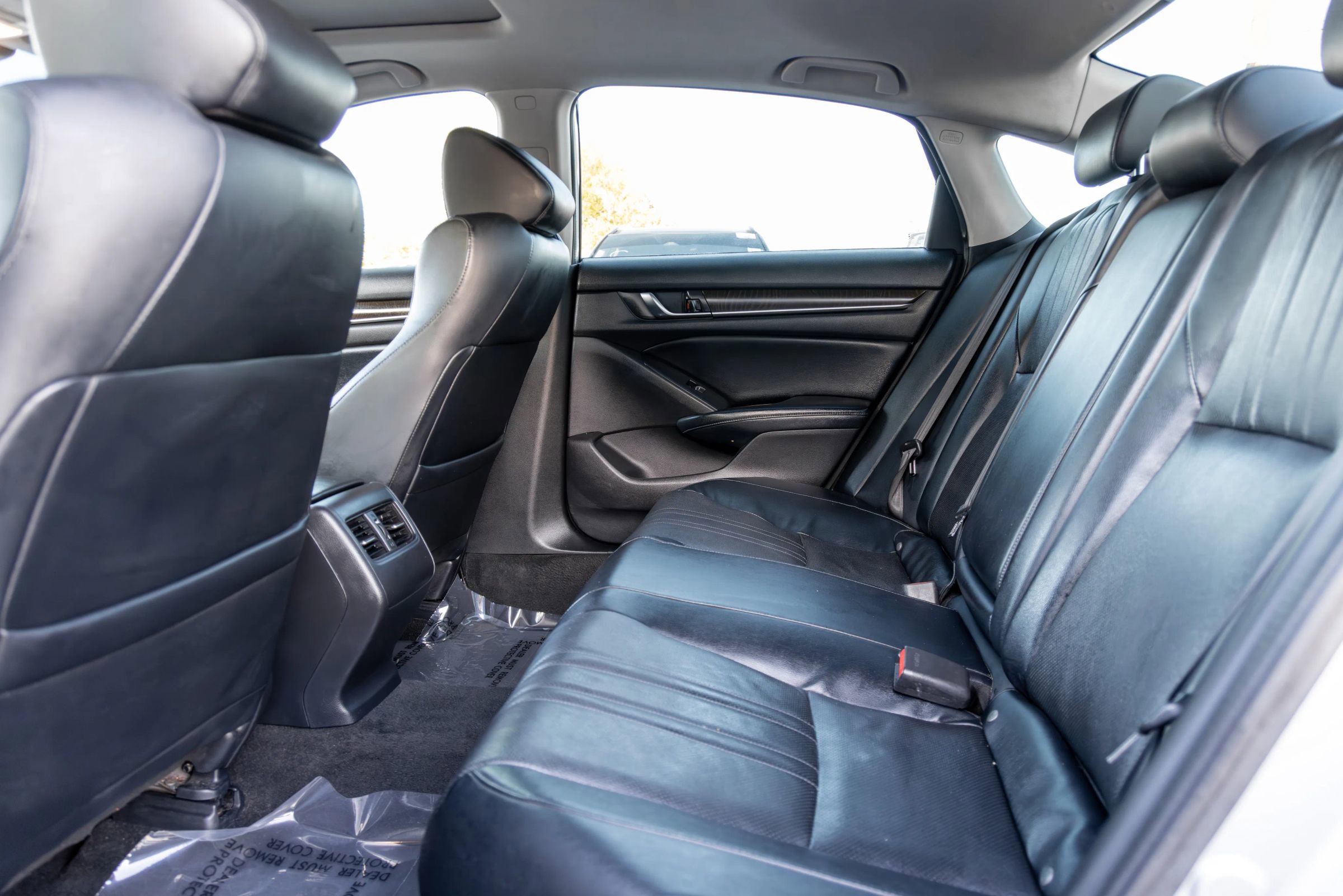 Used 2018 Honda Accord EX-L image 13