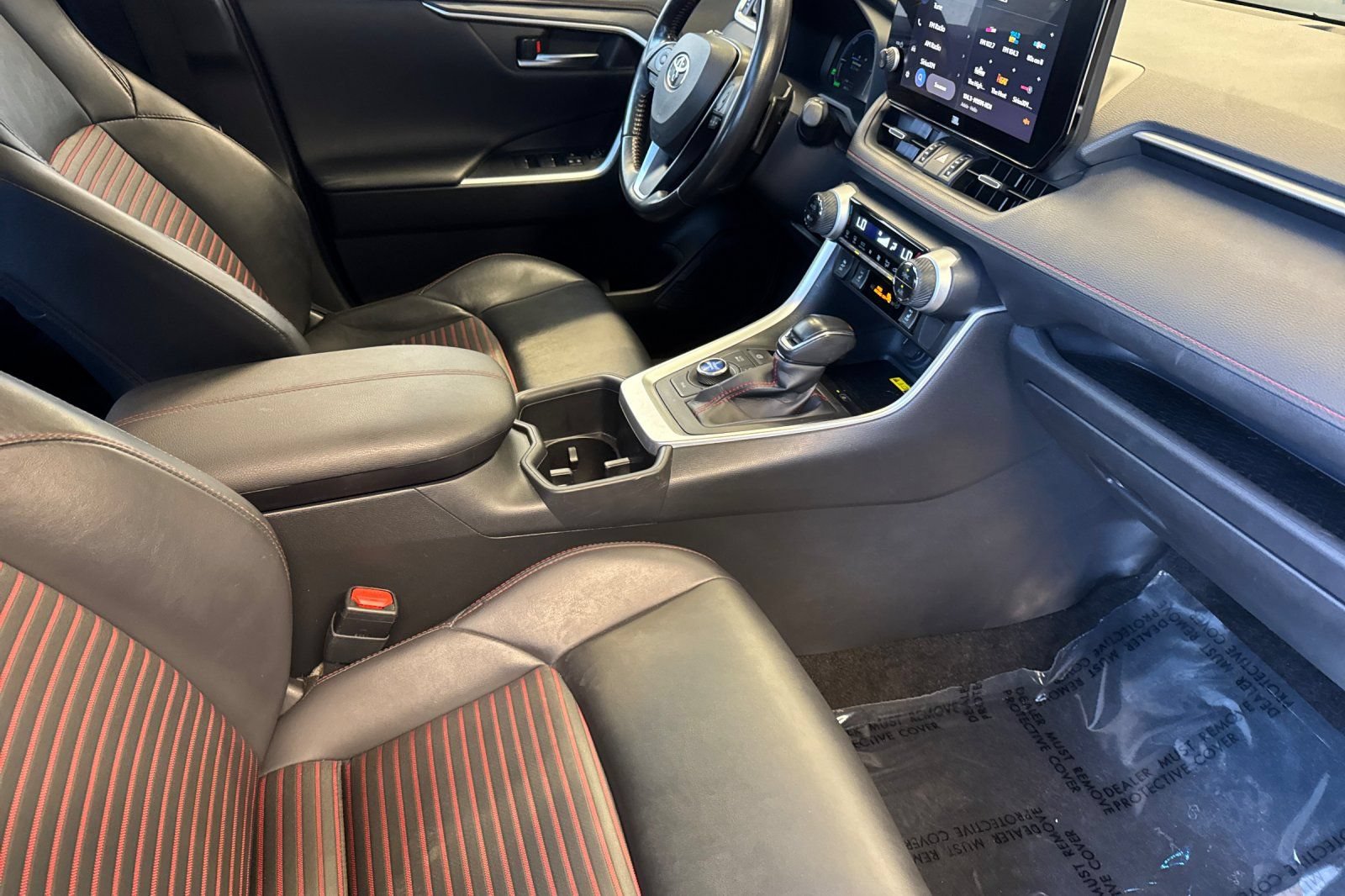 Certified 2023 Toyota RAV4 XSE w/ Weather Package AWD/4WD image 22