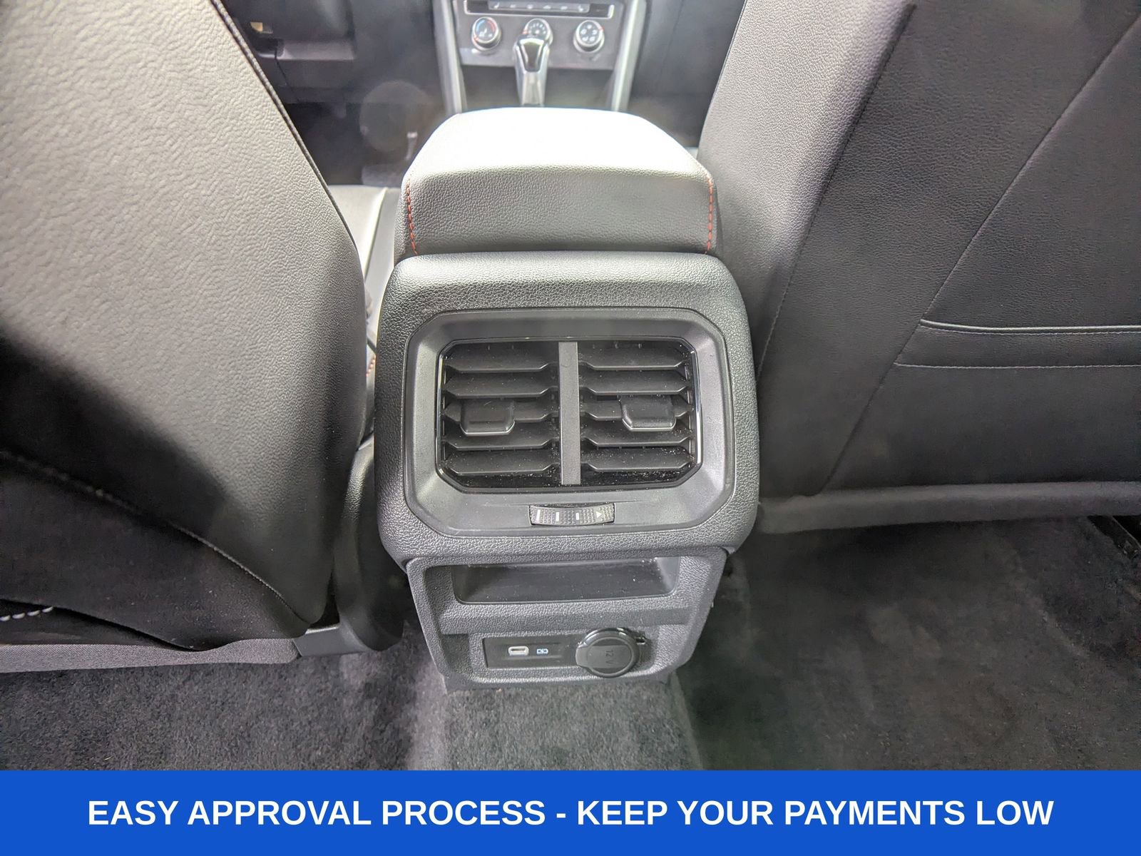 Used 2024 Volkswagen Tiguan Wolfsburg Edition image 21
