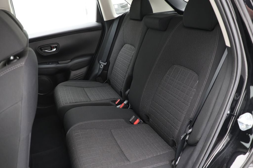 Used 2025 Honda HR-V LX image 12