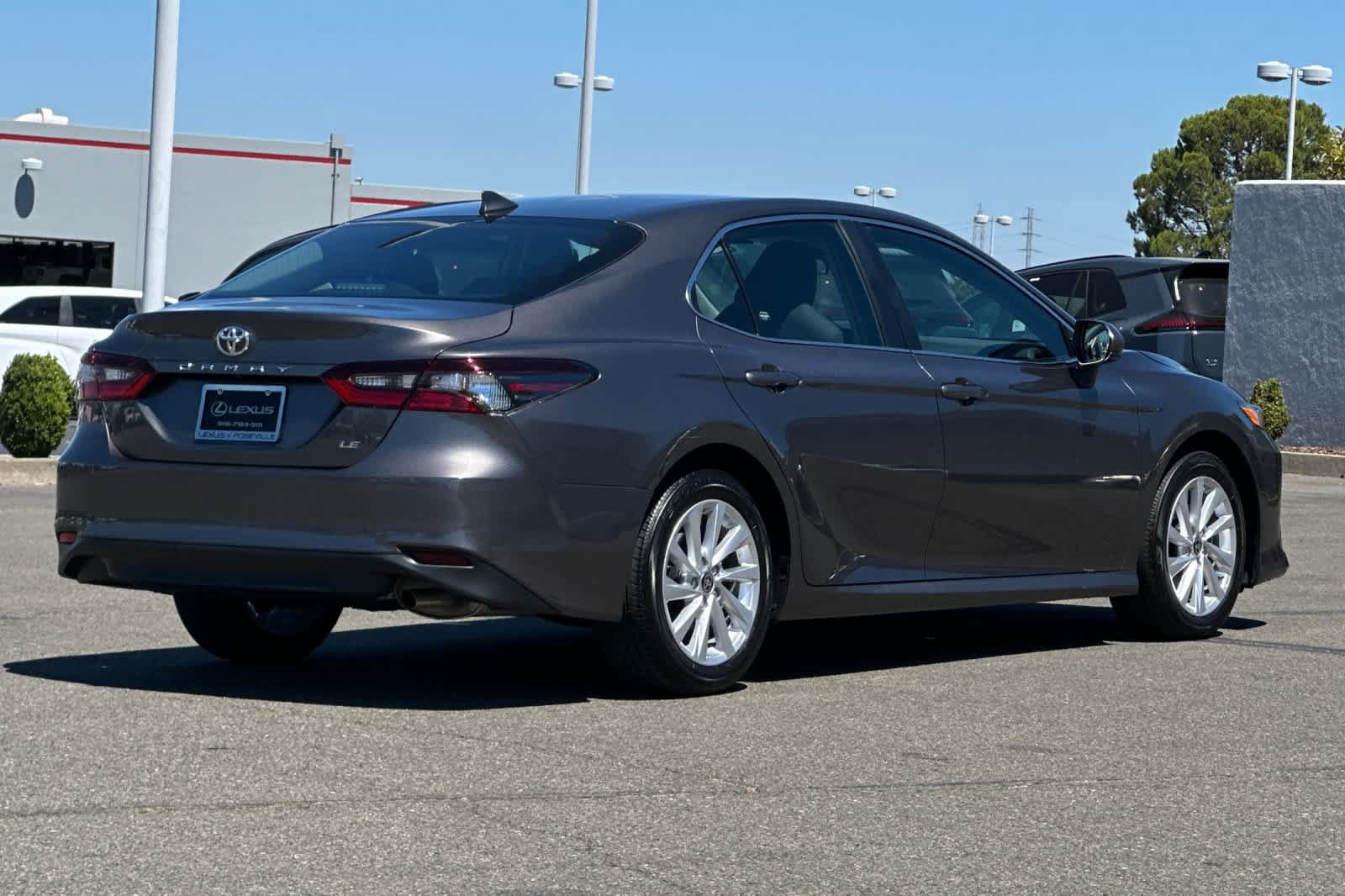 Used 2023 Toyota Camry LE FWD image 2
