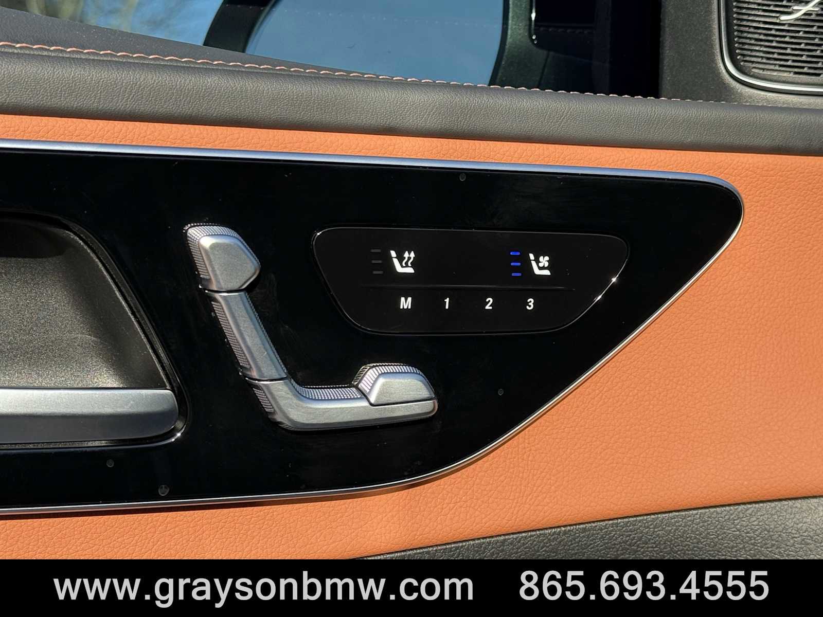 Used 2023 Mercedes-Benz C 300 4MATIC Sedan image 14