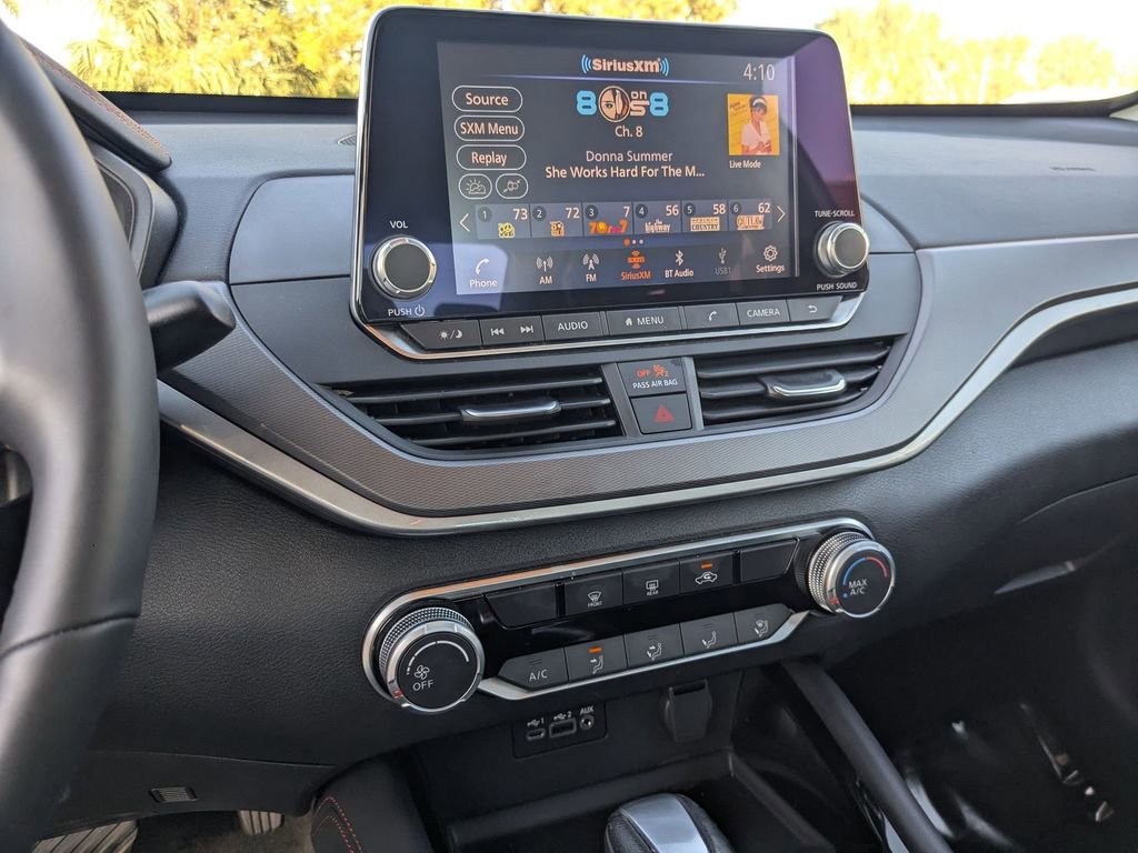 Used 2025 Nissan Altima 2.5 SR image 19