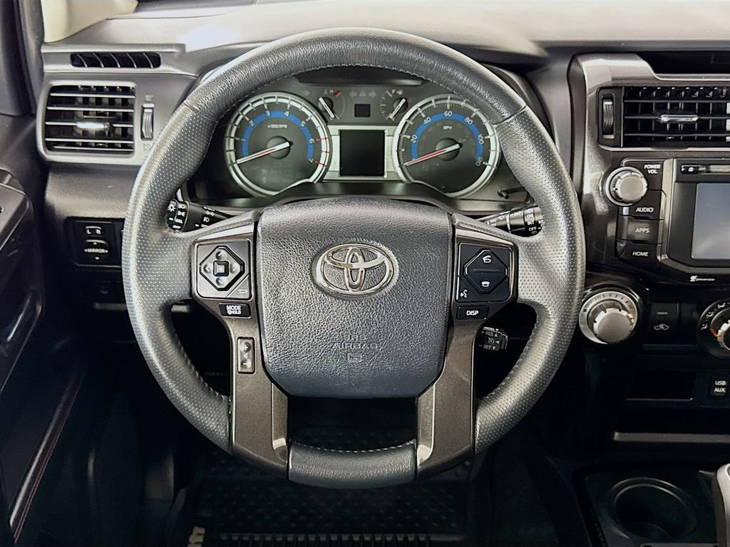 Certified 2019 Toyota 4Runner TRD Off-Road Premium AWD/4WD image 4