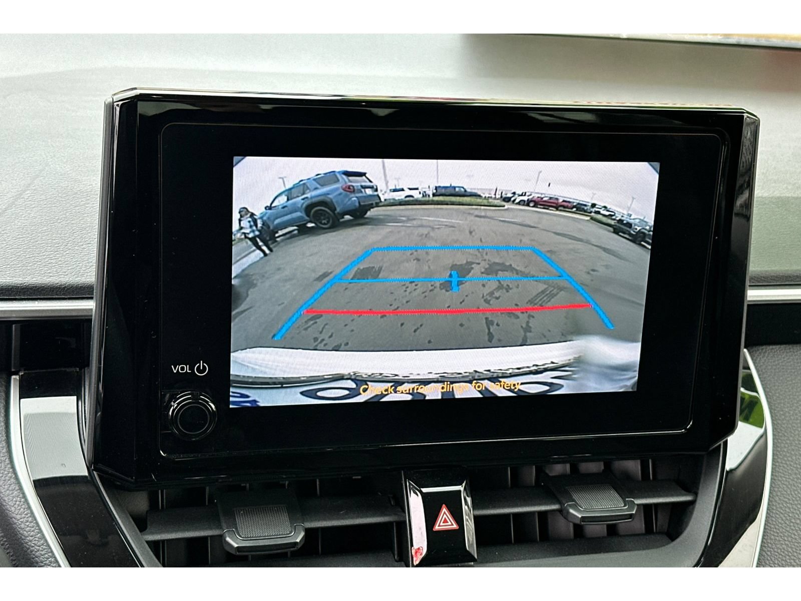 Used 2025 Toyota Corolla LE w/ LE Premium Package FWD image 20