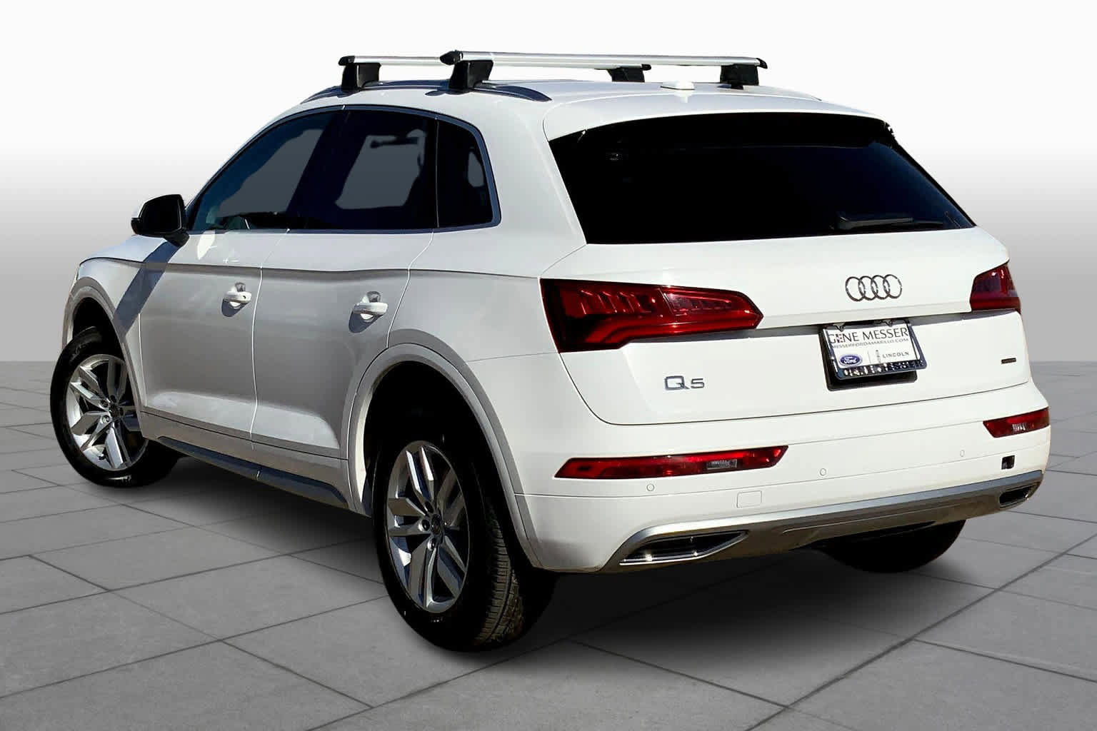 Used 2020 Audi Q5 2.0T Premium image 12