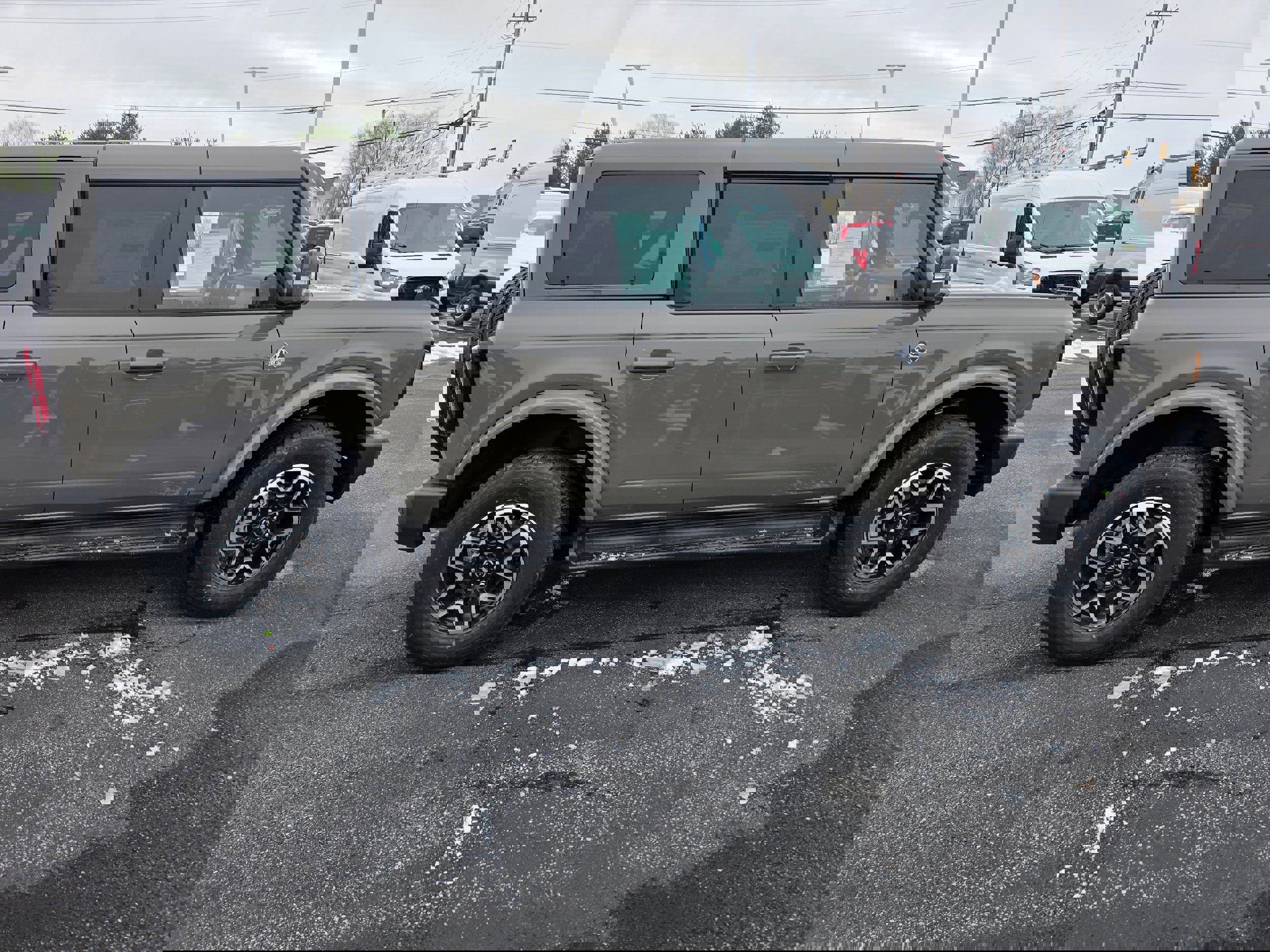 New 2025 Ford Bronco Outer Banks image 6